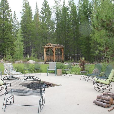 Sugar Loaf Lodge & Cabins Anaconda Extérieur photo