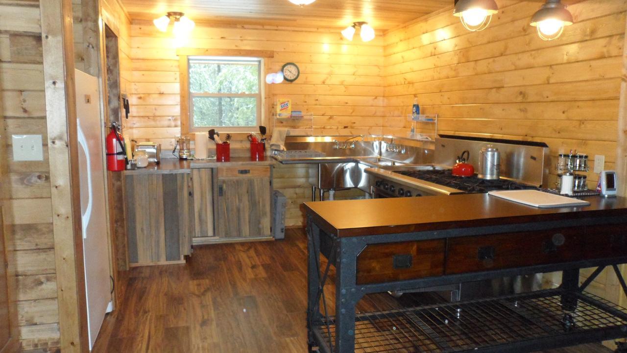 Sugar Loaf Lodge & Cabins Anaconda Extérieur photo