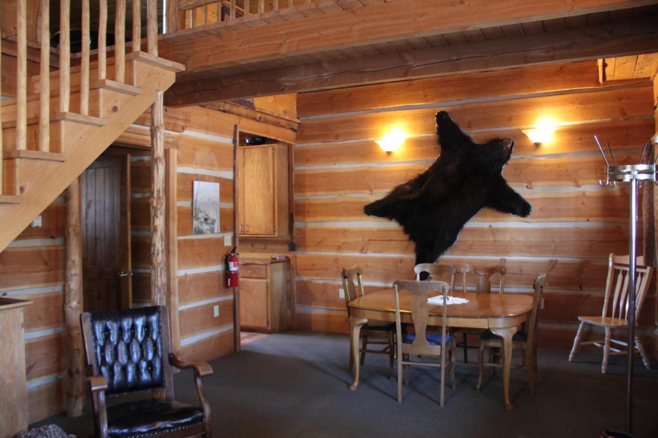 Sugar Loaf Lodge & Cabins Anaconda Extérieur photo