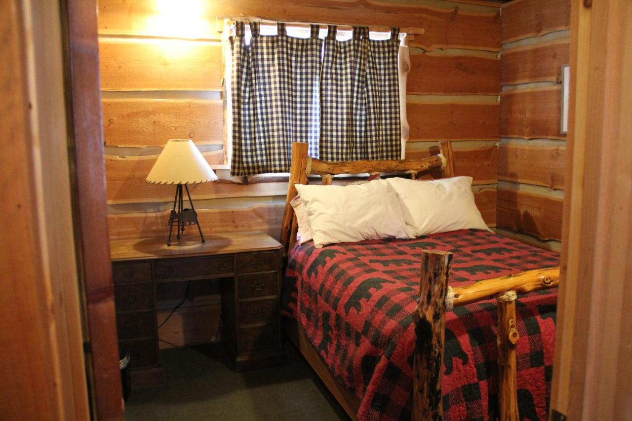 Sugar Loaf Lodge & Cabins Anaconda Extérieur photo